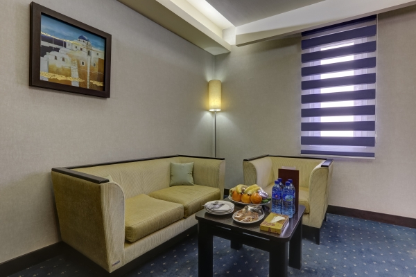 Parsian Evin Hotel (Tehran)
